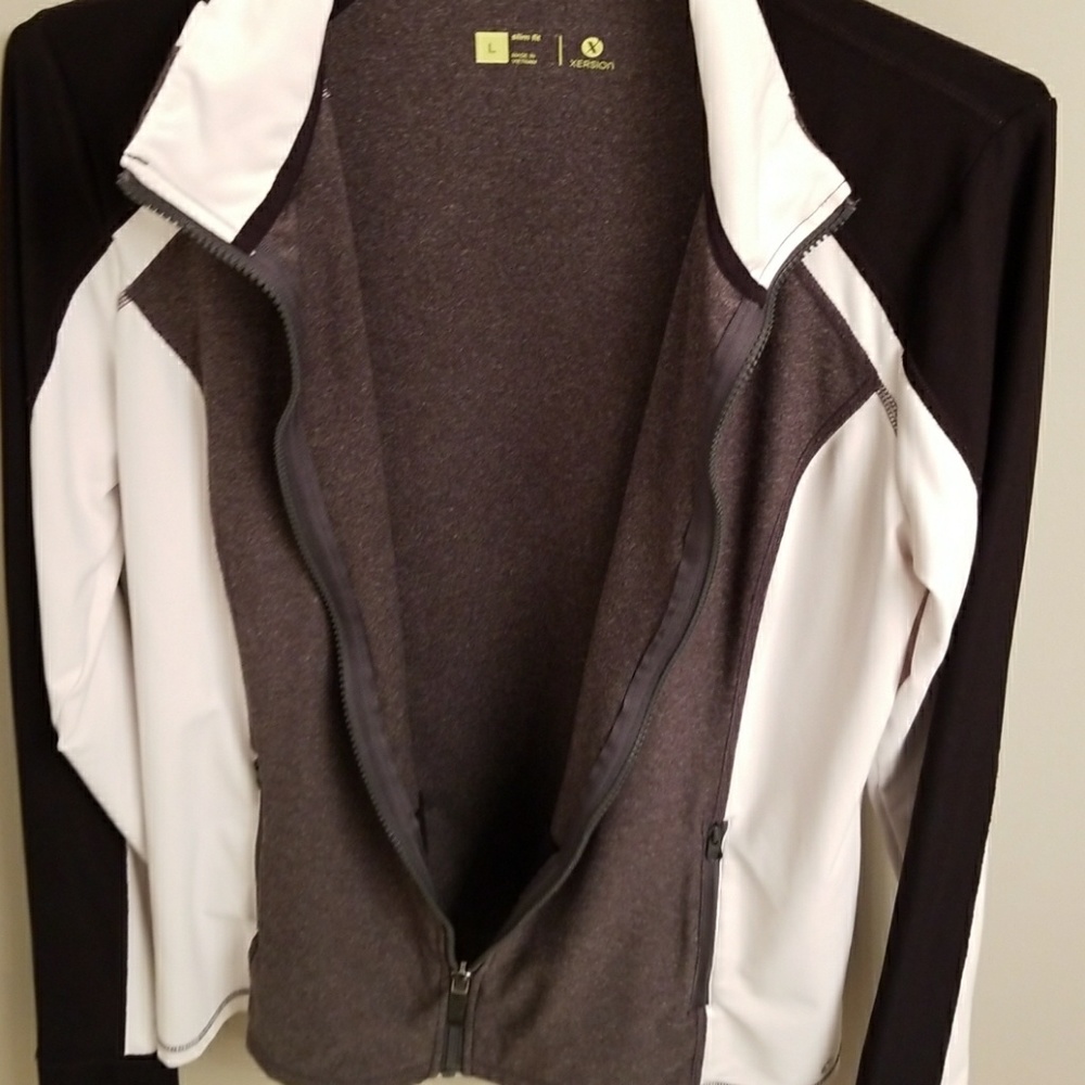 Athletic jacket - Picture 4 of 7